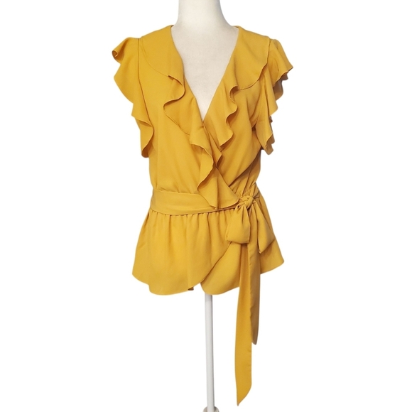 Max Studio Mustard Ruffle Tie Waist Short Sleeve Wrap Blouse Size Large - Picture 1 of 8